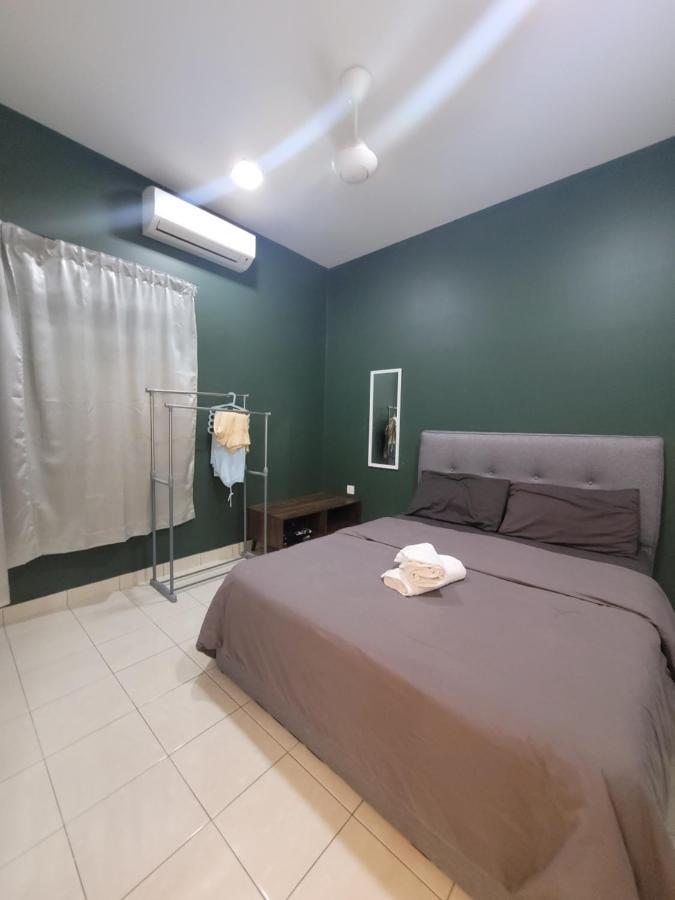 Meru Modern Cozy Naz * Ipoh