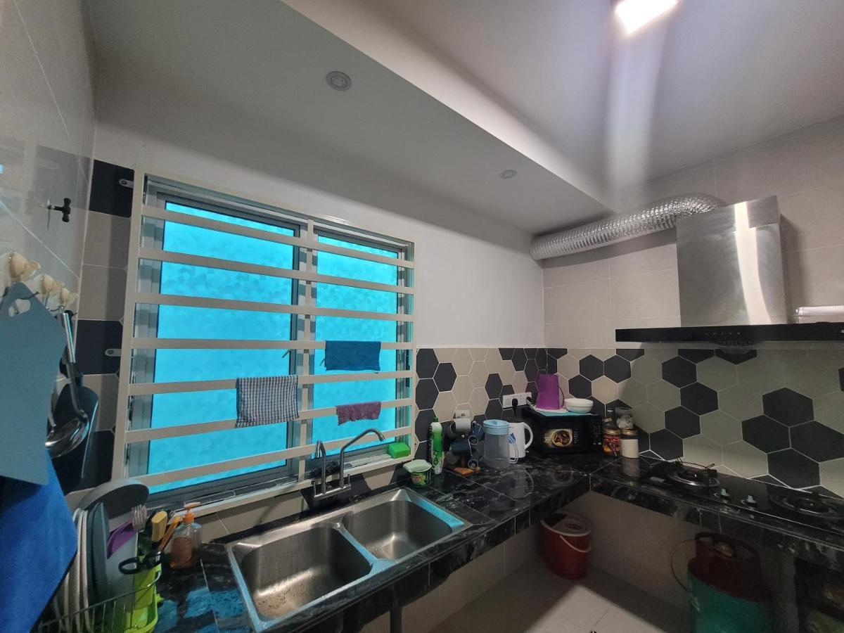 Meru Modern Cozy Naz Rumah percutian *